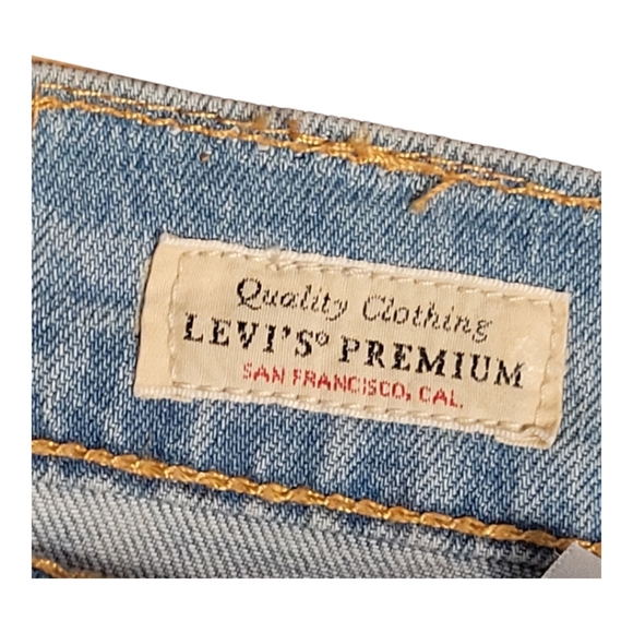 NEW Levi's 511 Blue Denim Cut Off Jean Shorts 11" Waist 34 Light Wash Jorts - Picture 16 of 16